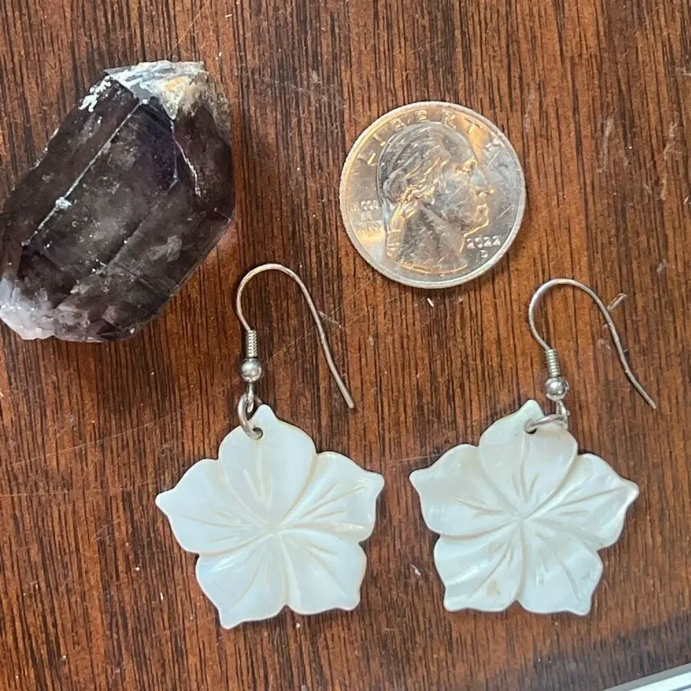 Ivory Shell Carved Hibiscus Drop Earrings